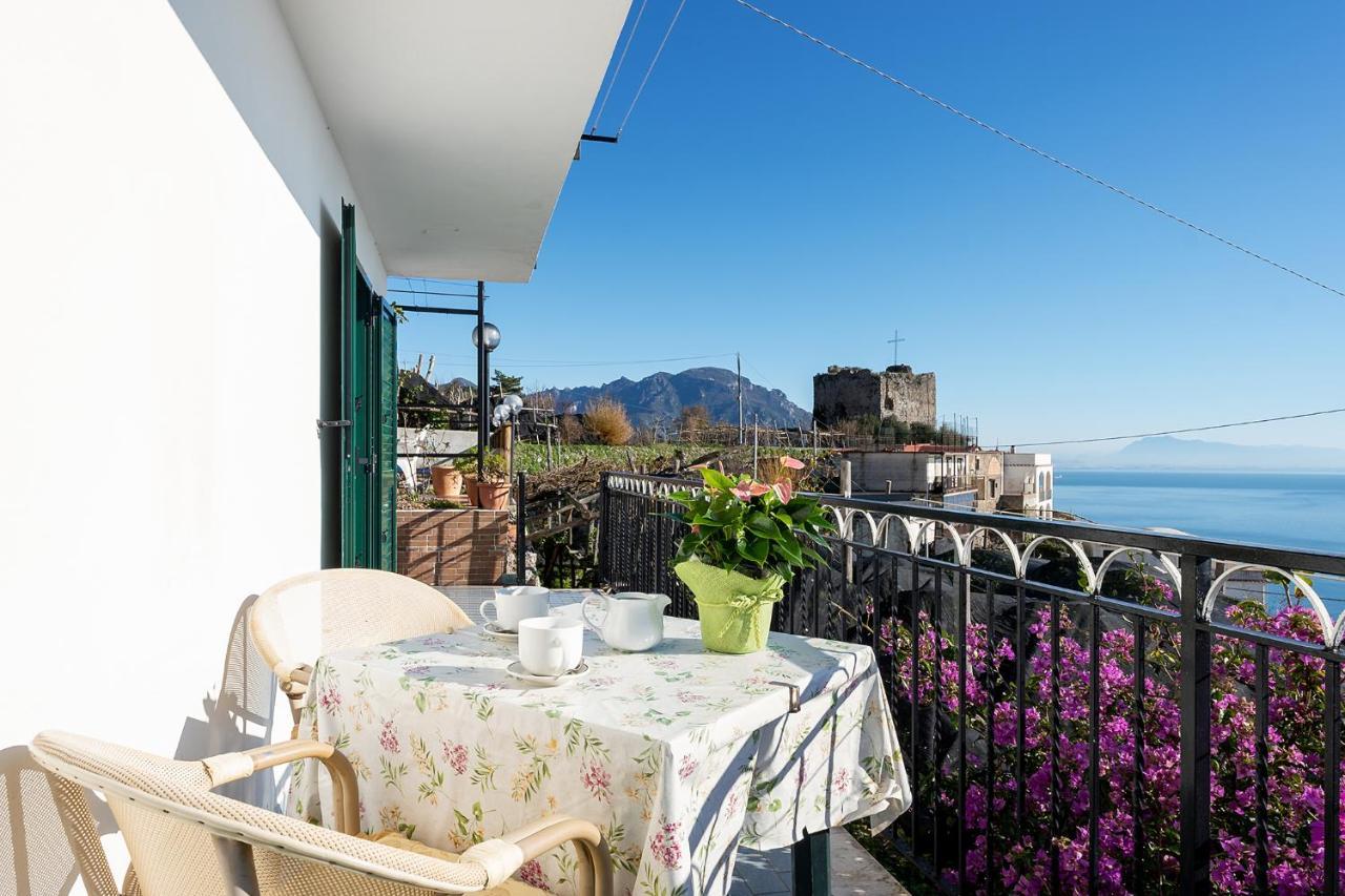 Torre Di Amalfi - Holiday House Bagian luar foto