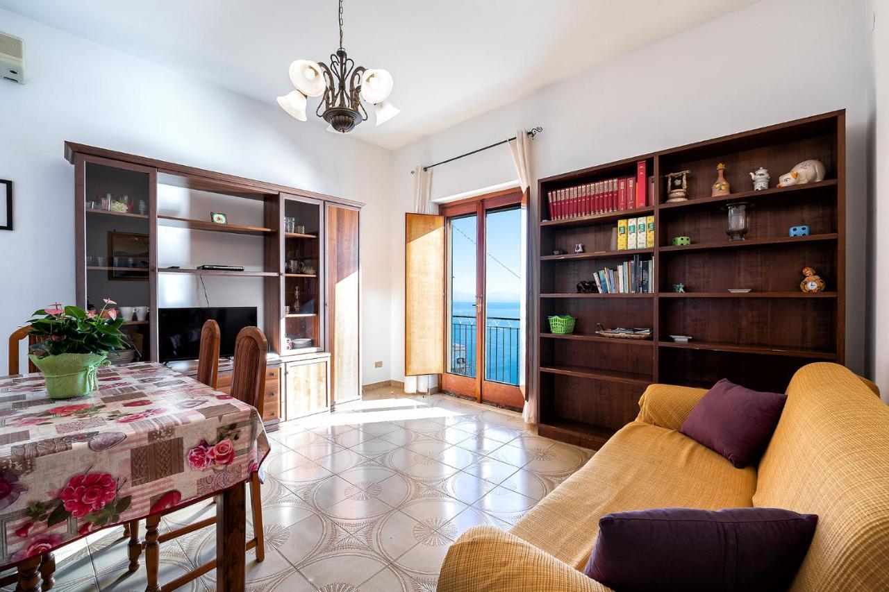 Torre Di Amalfi - Holiday House Bagian luar foto